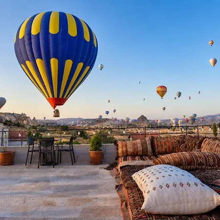 Balloon Street Cappadocia * Goreme